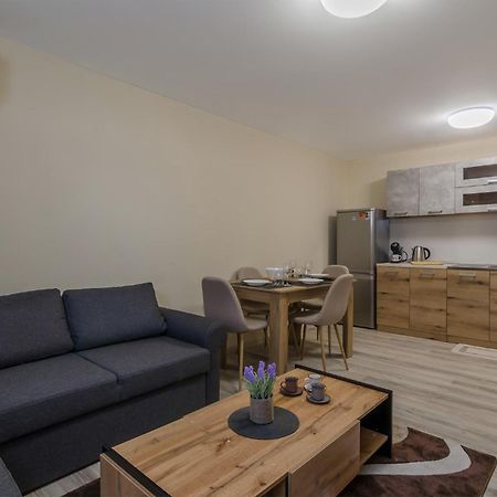 Ferienwohnung Brizy Warna Exterior foto