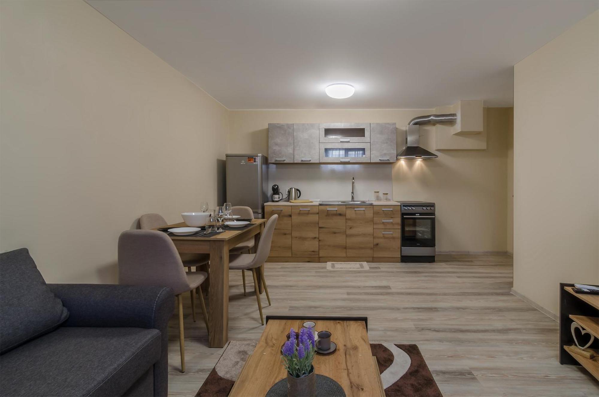 Ferienwohnung Brizy Warna Exterior foto