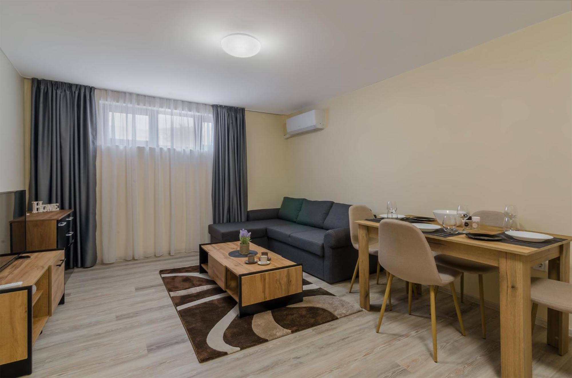 Ferienwohnung Brizy Warna Exterior foto