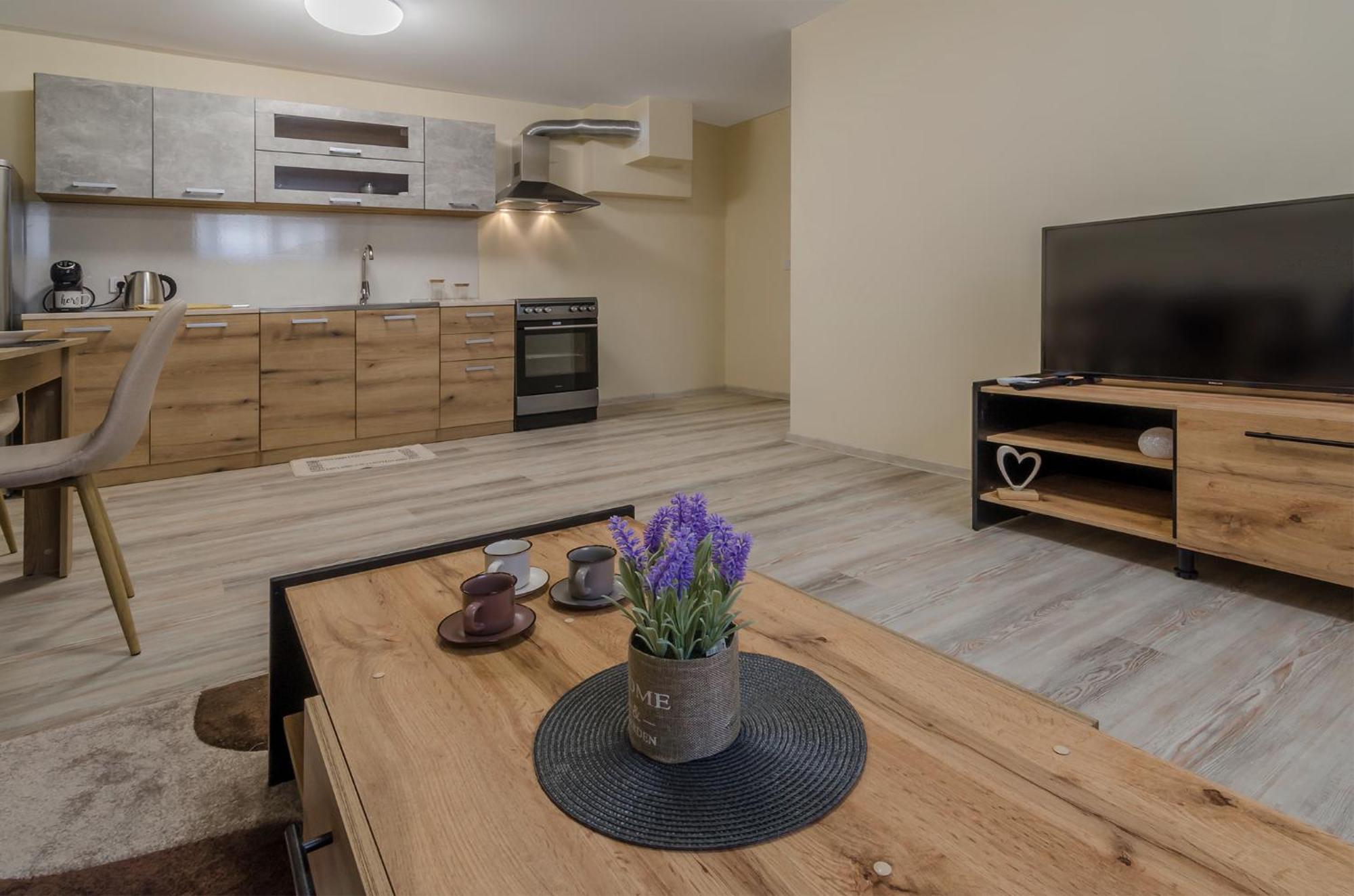 Ferienwohnung Brizy Warna Exterior foto