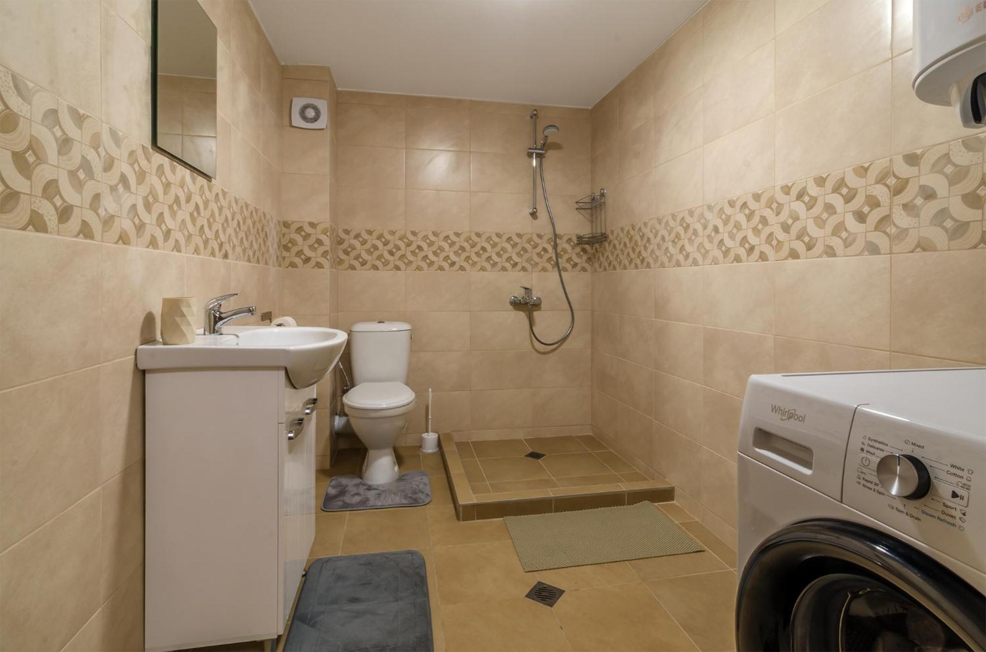 Ferienwohnung Brizy Warna Exterior foto