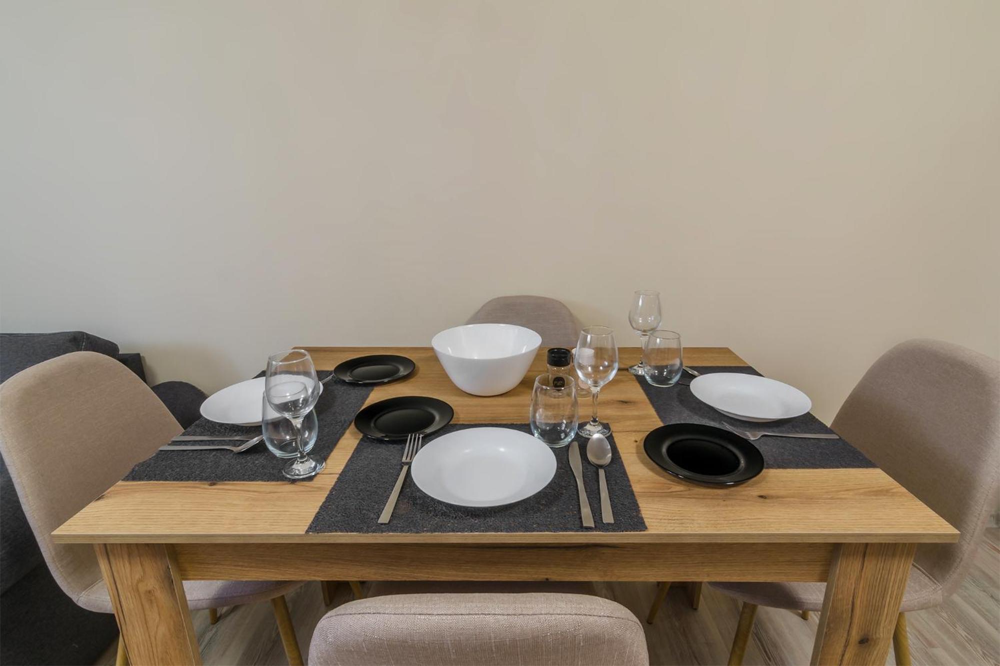 Ferienwohnung Brizy Warna Exterior foto