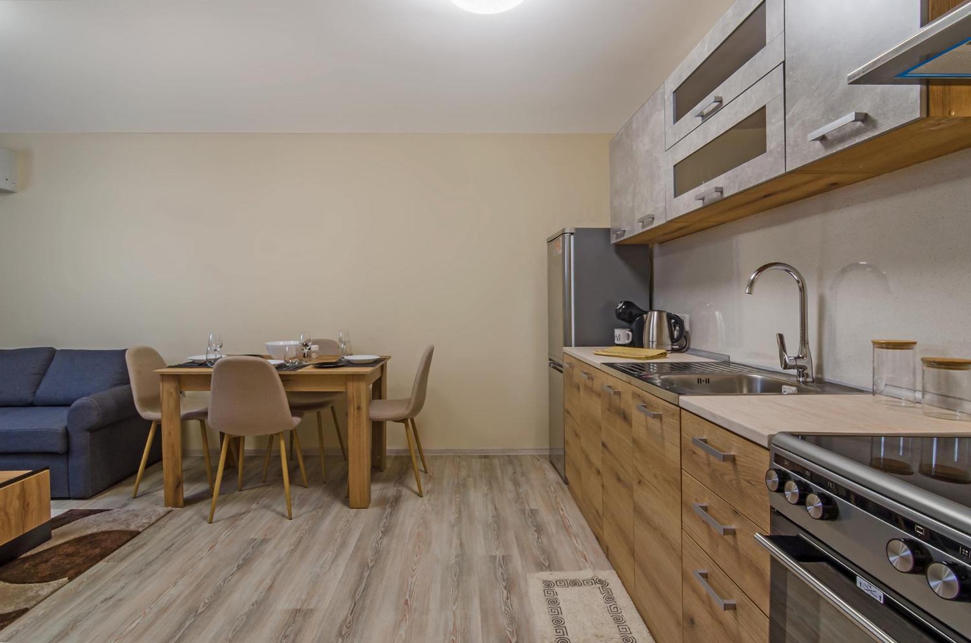 Ferienwohnung Brizy Warna Exterior foto